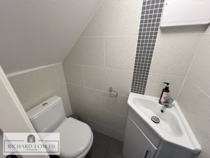 Washroom/WC- click for photo gallery